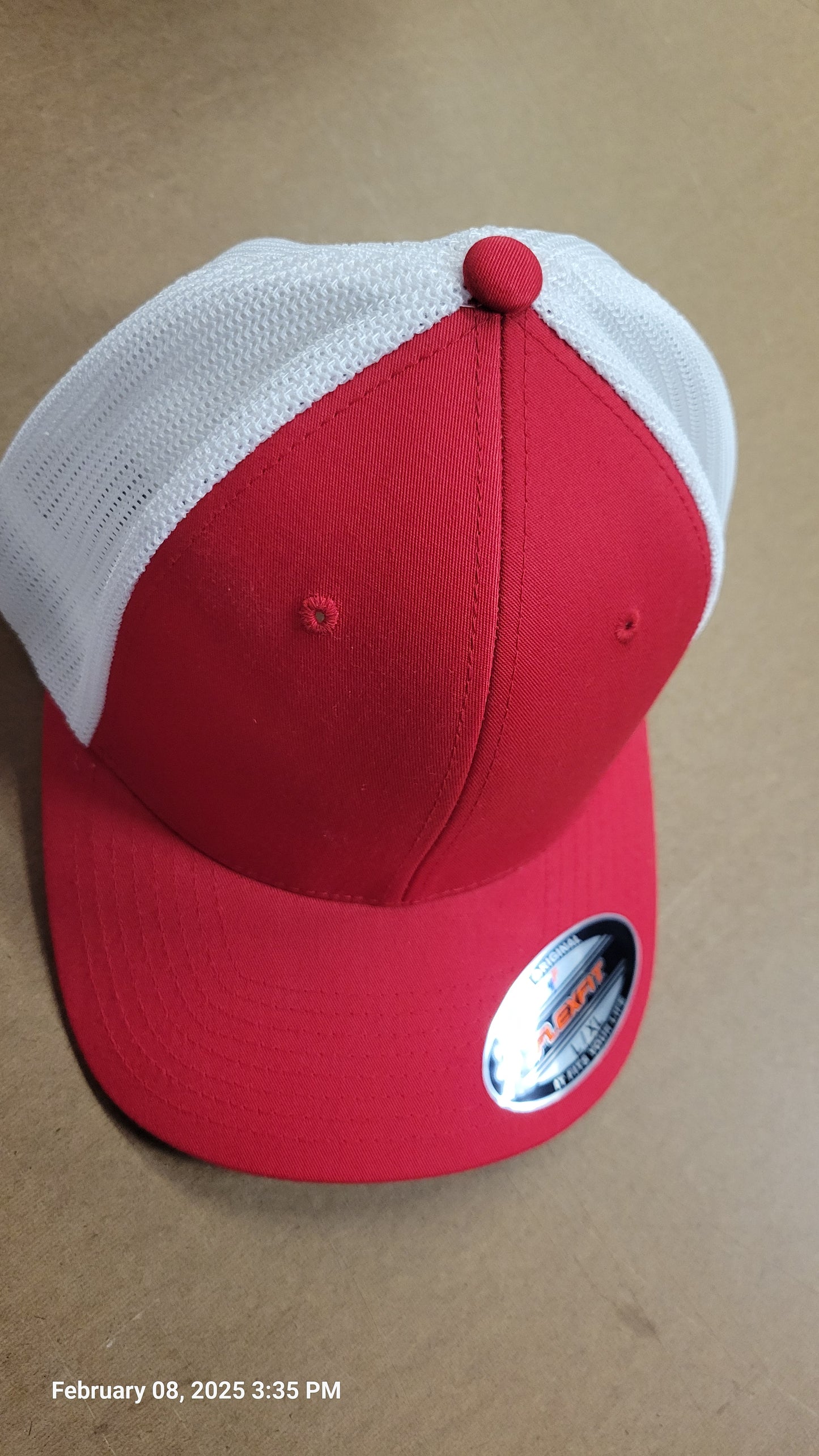 Hat: Flexfit 110MT - Red & White