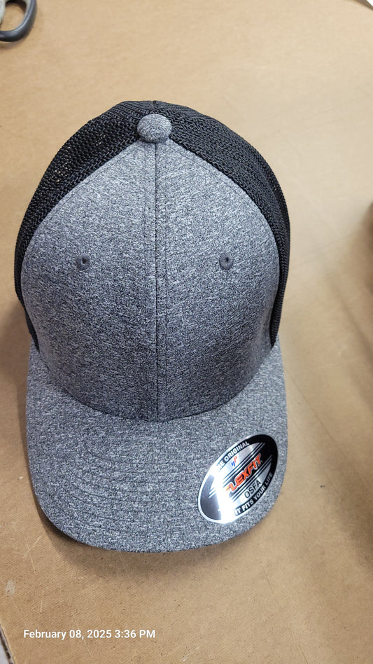 Hat: Flexfit 110MT Graphite / Black